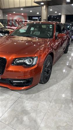 کرایسلەر 300